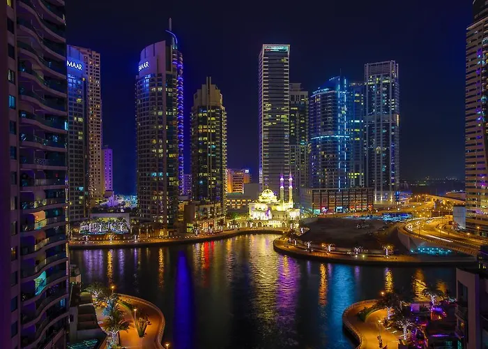 Two Bedroom Apartment With Sea View - Marina Diamond 4