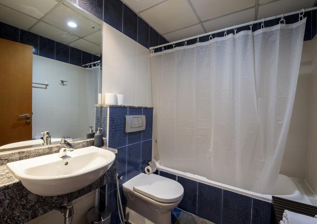 Two Bedroom With Sea View - Marina Diamond 4 Apartment *
